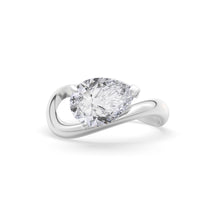 Load image into Gallery viewer, Rosa Pear Ring
