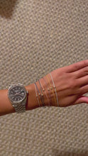 Cargar y reproducir el video en el visor de la galería, MIA Bracelet
